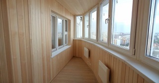 Отделка, остекление, утепление балконов в Белореченске от 212 руб. м/2.